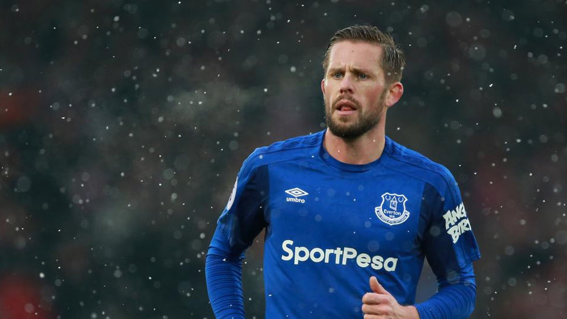 内马尔爆冷击败皇家马德里，连败引爆全场！